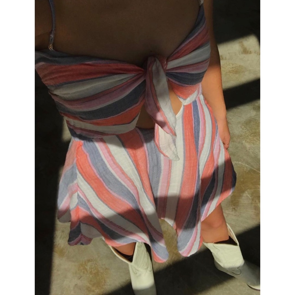 Beach Riot Tie Front Keyhole Dress - Picture 8 of 10